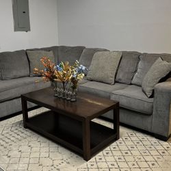 Beautiful Sectional Couch!😍