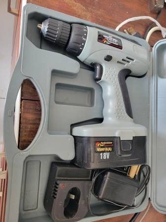 Drill Kit Needs New battery