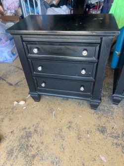 dressers