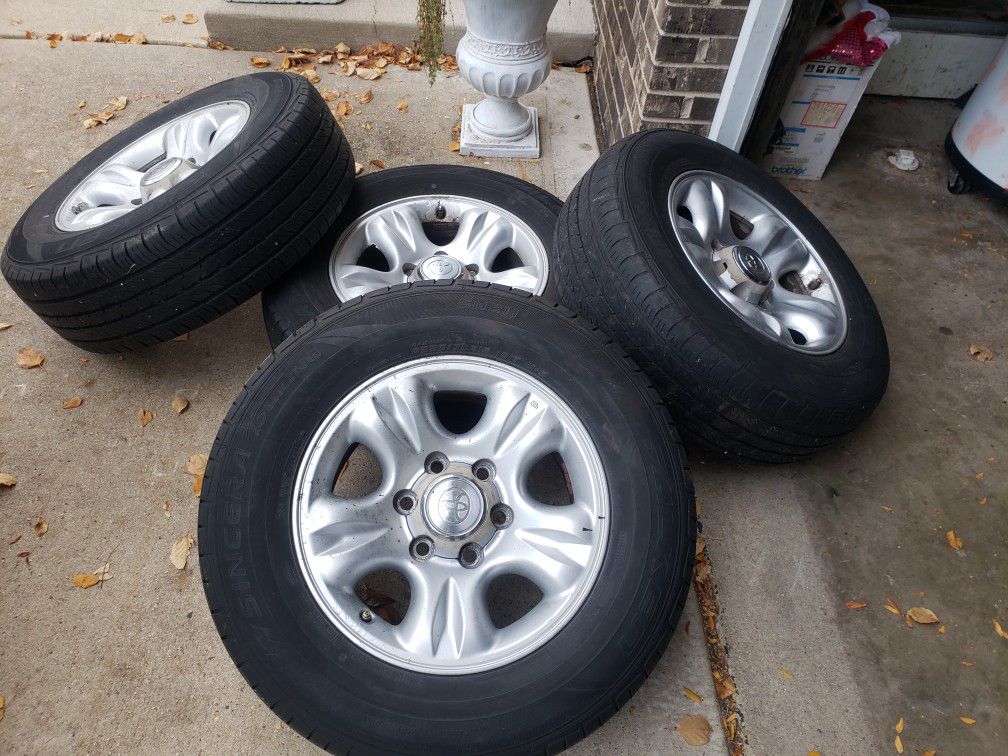 Rims & Tires Decent Condition 225/70/16  $140