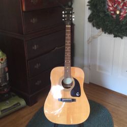 Gibson Epiphone six string acoustic guitar model number PR 150 NA