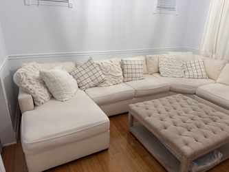 Couch Heavenly Oyster White