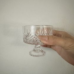 Aesthetic Vintage Glass Dessert Cups Set of 4 Cute Clear Ice Cream Bowls