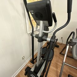 NordiTrac Commercial 1300 Elliptical- Great Condition (HABLAMOS ESPAÑOL)