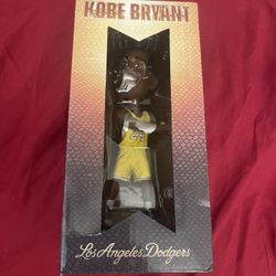 Kobe Bryant Bobble head Dodgers