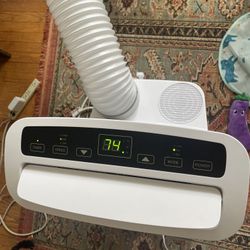 AC And Dehumidifier 14,000 BTU