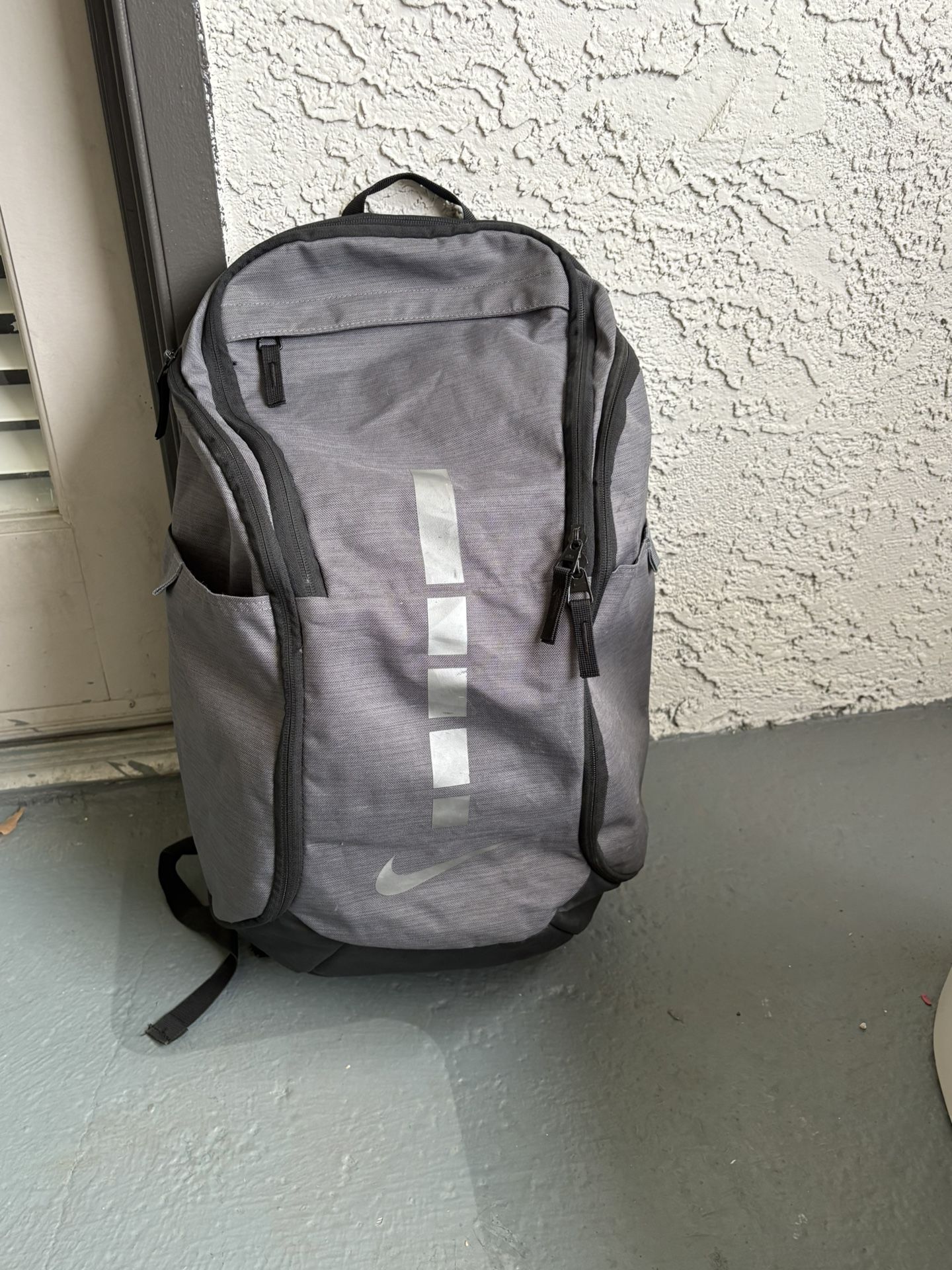 Nike Hoops Elite Pro Basketball Backpack