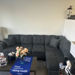 Sectional w/ Coffee Tables