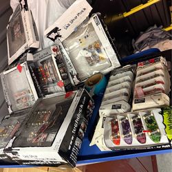 Tech deck lot