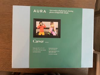 Aura Carver digital frame