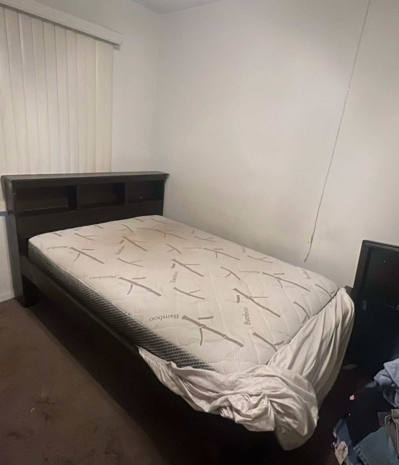 Queen bed