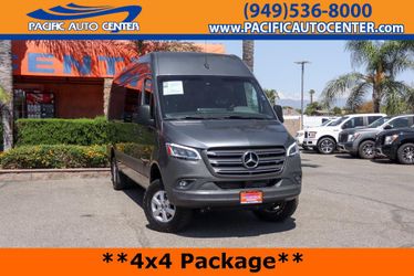 2022 Mercedes-Benz Sprinter 2500