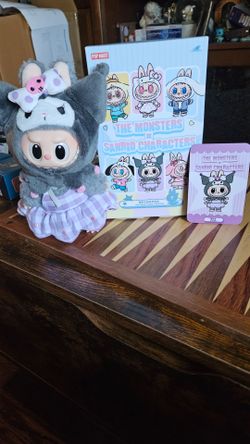 THE MONSTERS × Hello Kitty and Friends Series Vinyl Plush Pendant