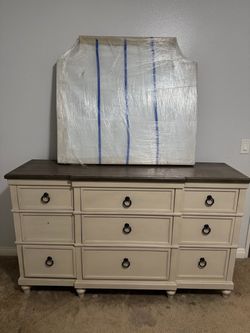 FREE 9-Drawer Dresser