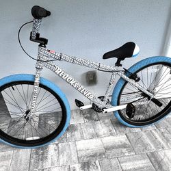 SE Block Flyer 26” with Hydraulic Brakes