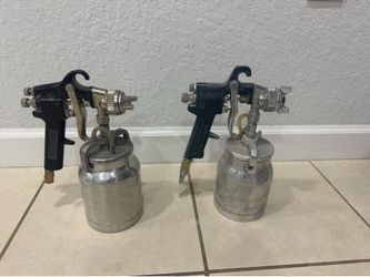 Two Mastercraft air powered Siphon Feed Spray Gun . One New One Used . Good Condition .