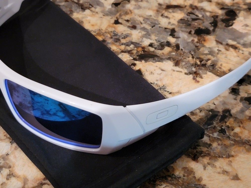 Oakley Gascan White Polorized