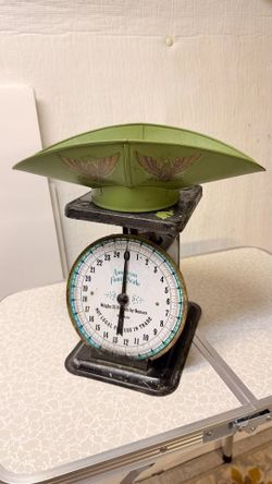 Antique American Family Scale with Bowl