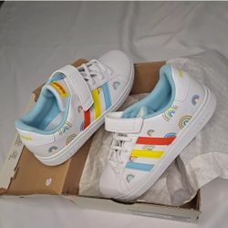Adidas New In Box Rainbow Design Sz 6.5