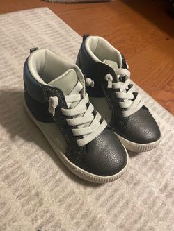 Toddler boys shoes size 9