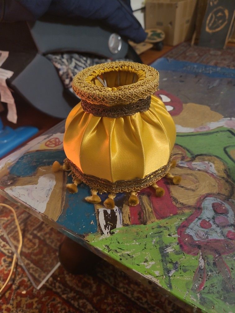 AntiqLamp Shade. Gold/brown