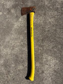 3.5 lb Single Bit Axe – Yellow Handle – Heavy Duty