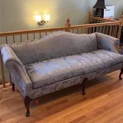 Silk wood couch