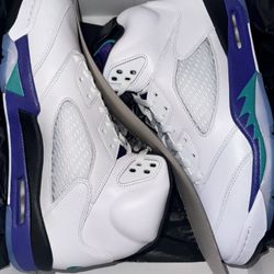 Jordan 5 Grape Size 11.5, 13 