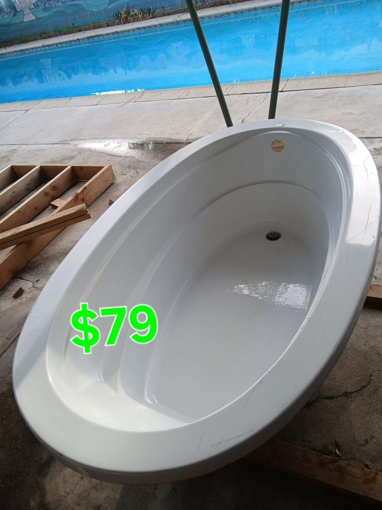 Tub Fiberglass 3ft X 6ft