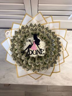✨🍾2026 Graduation Bouquets 🖤🎓