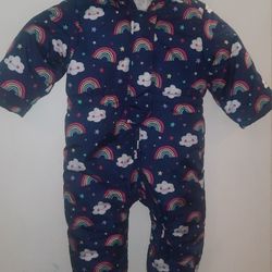 The children's place size 12 to 19 month.Snowsuit