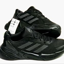 MEN'S SIZE 8.5 / WOMEN'S SIZE 10: ADIDAS X9 MARATHON RUNNERS!!