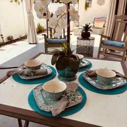 Elegant 4 piece place setting