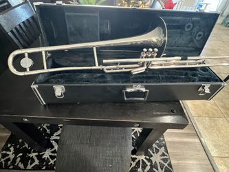 Yamaha Valve Trombone Silver