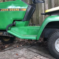 John Deere Tractor 