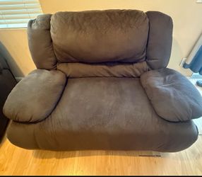 Free recliner sofas