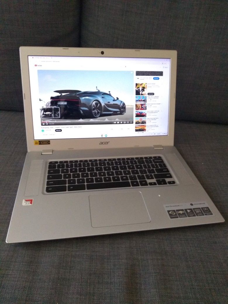Acer Chromebook 315 Touch Screen 15"  LAPTOP NOTEBOOK COMPUTER Working Great And Charger 