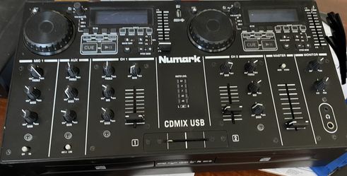 Numark CD Mix USB And AM/FM Radio Tuner $80 Obo