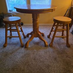 High table & 2 Bar Stools