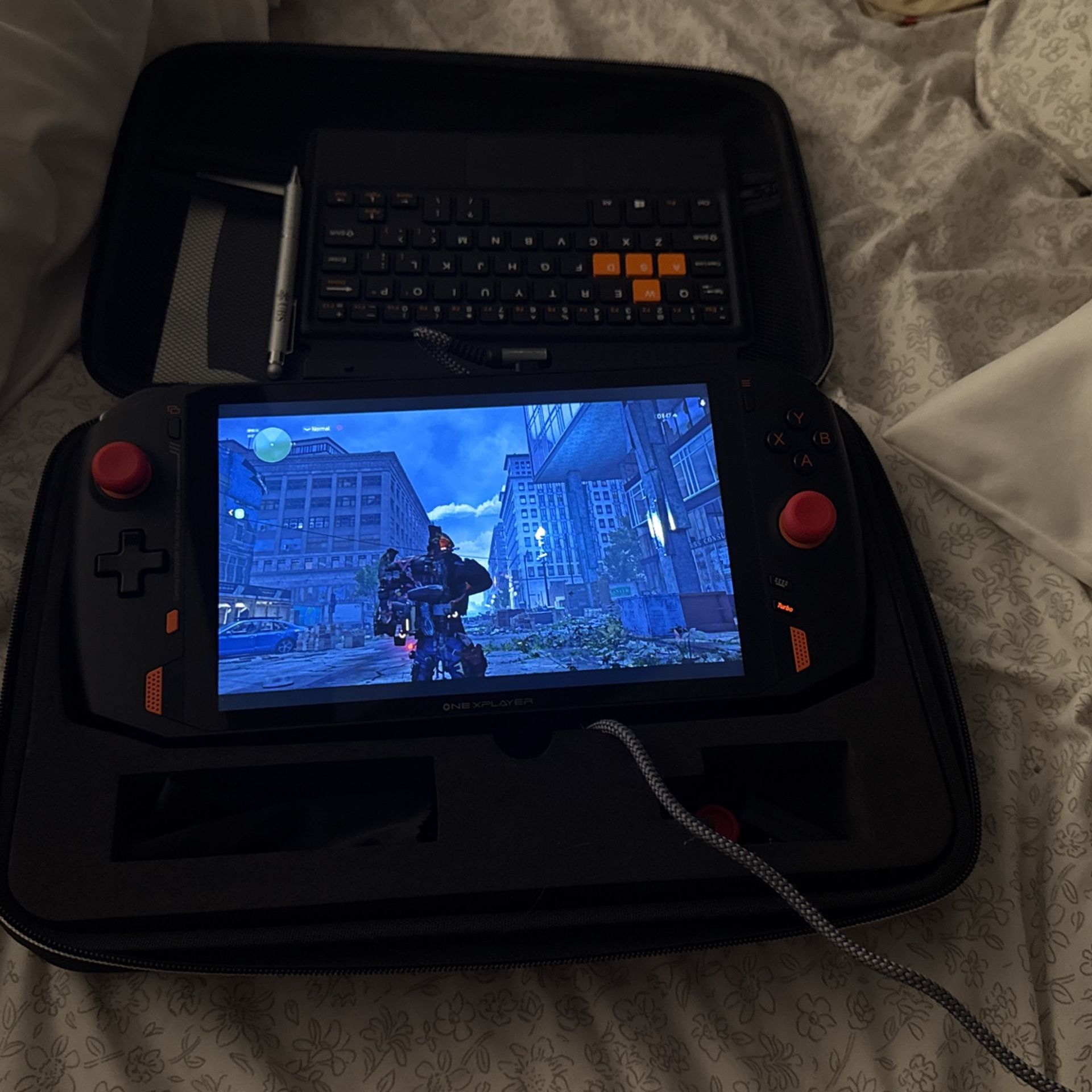 OnexPlayer 1S 8.4" Handheld Game Console Portable PC Mini Laptop UMPC AMD Ryzen 7 4800U 16GB LPDDR4 RAM/1TB NVMe M.2 SSD