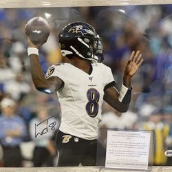 Lamar Jackson Autographed Baltimore Ravens 11x14 Signed Photo With ACA COA