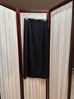 Black Midi Pencil Skirt