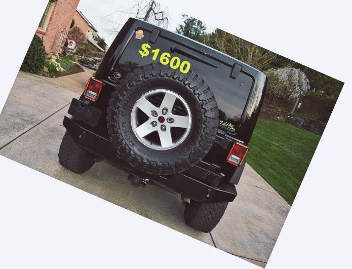 
🍻FOR SALE 2 ᴏ 1 ᴏ Jeep WrangIer🍻
