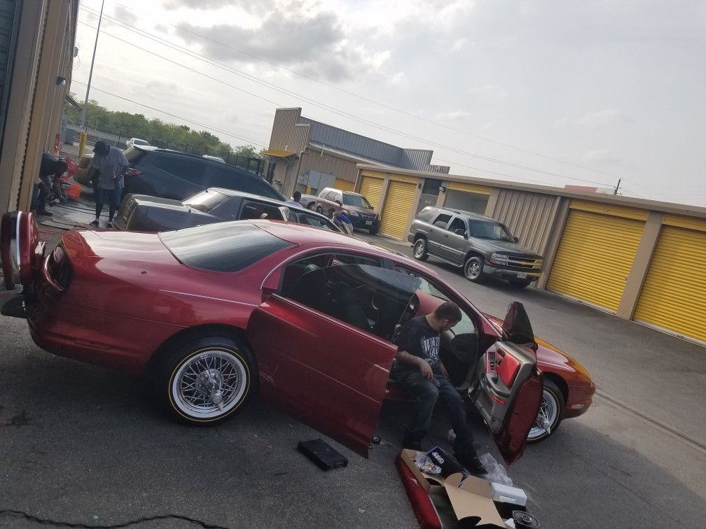 1999 Oldsmobile Aurora