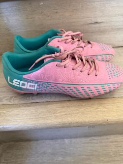 Cleats size 7.5