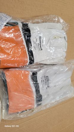 Honeywell Salisbury ILPG-3S size 9-9 1/2 leather  protectors  gloves