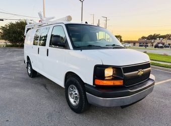 2014 Chevrolet Express - NO RUST, Fleet Package, Power Windows/Doors, Invertor, Backup Camera, Shelves. Super clean!