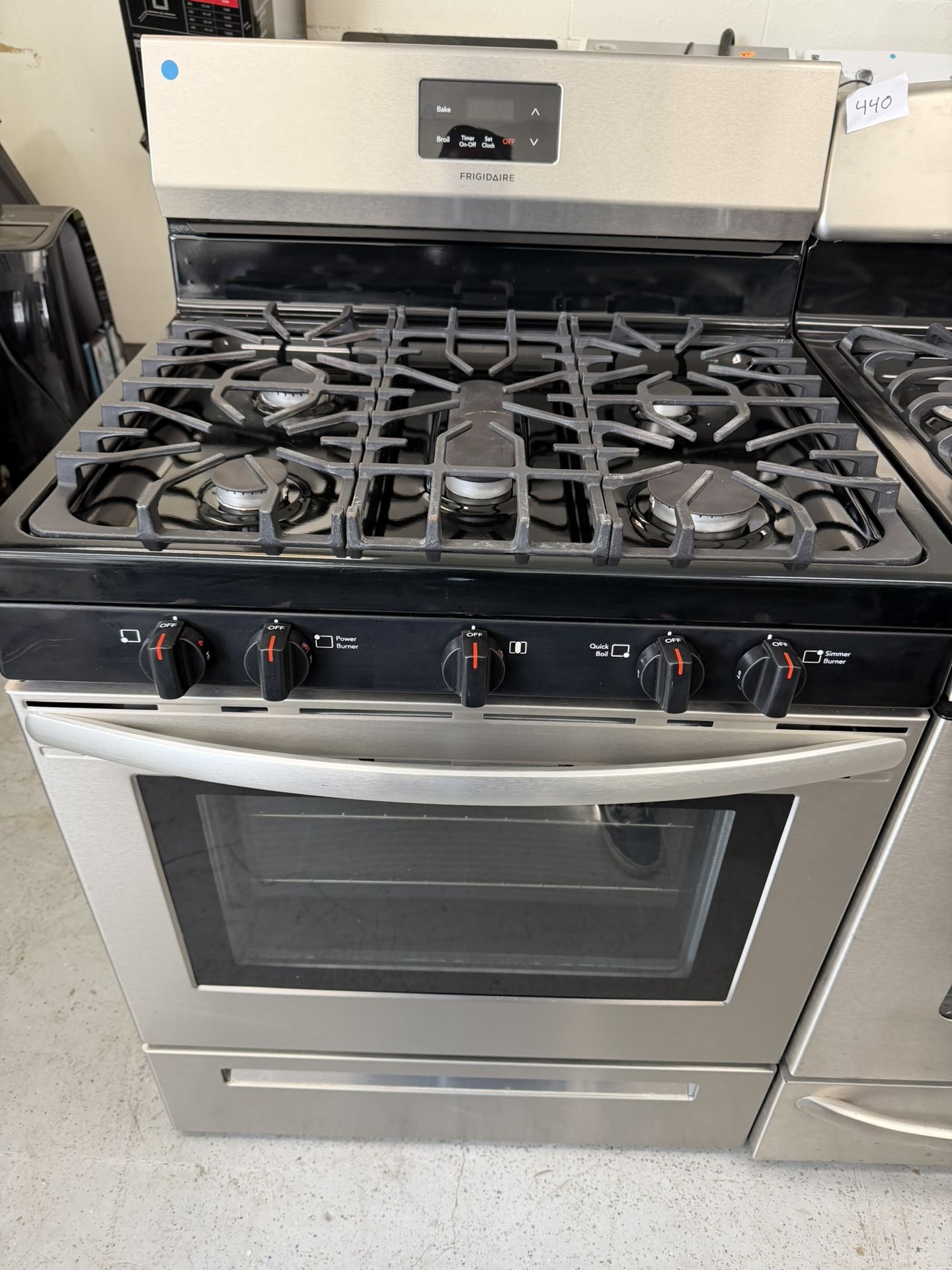 Frigidaire Gas Stove 5 Burners Stainless Steel