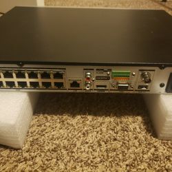 NVR HIKVISION For IP Cameras 8k/16channel