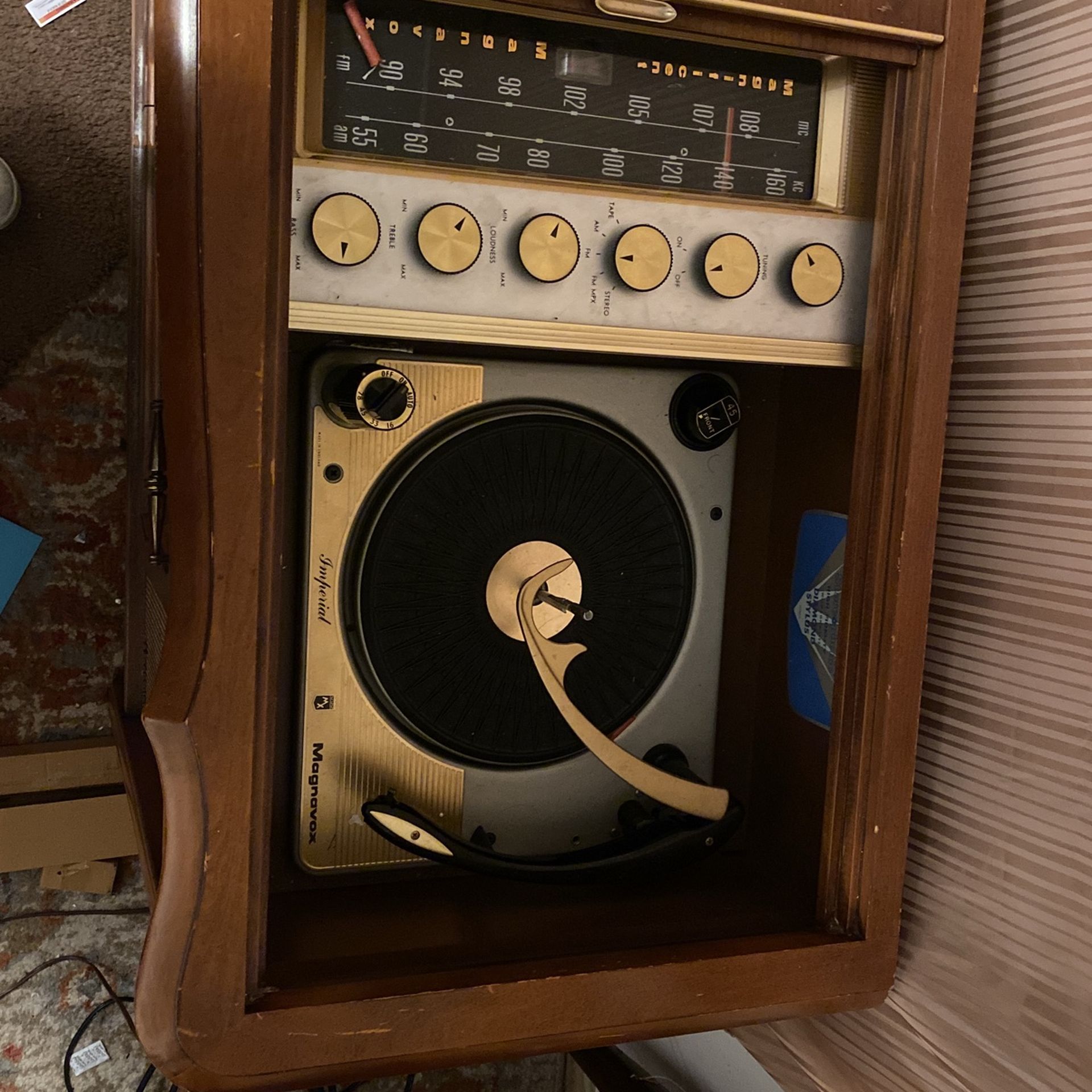 Magnavox